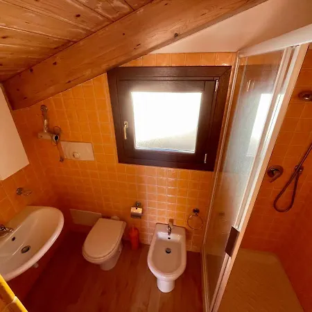 Pensionat Domo Is Solus - - Living SantʼAntìoco