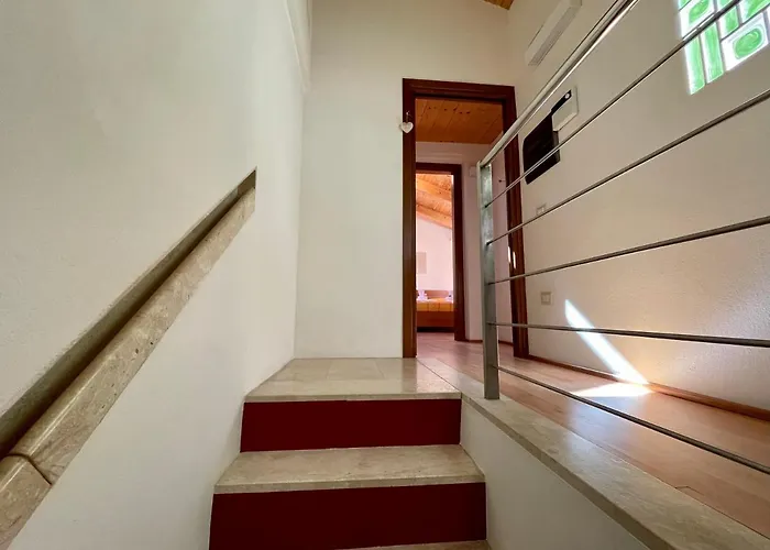 Gasthuis Domo Is Solus - - Living SantʼAntìoco