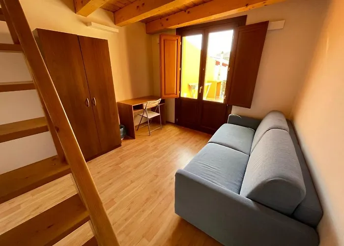 Gasthuis Domo Is Solus - - Living