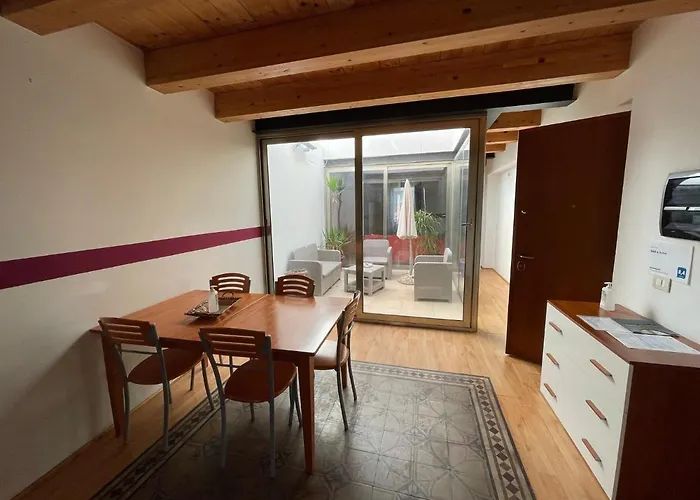 Domo Is Solus - - Living 3*